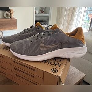 Nike Flex Experience RN 11 NN